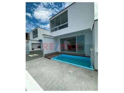 Casa De Playa Con Vista Al Mar De Estreno En Condominio Privado De 5 Casas En Malecón Sur 2 - Punta Negra