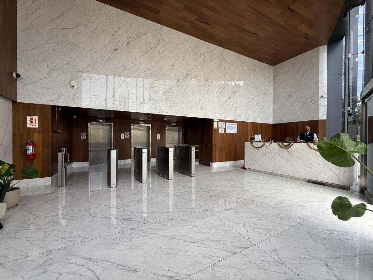 Venta de Oficina en San Isidro - Lima 0 Dormitorio 