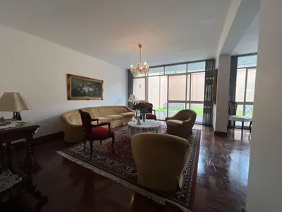 Casa en venta · Jacaranda, San Borja · 358 m², 4 dorm.