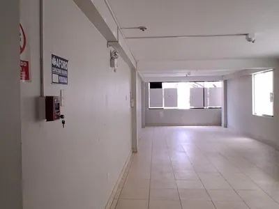 Alquiler de Local Comercial en Surquillo - Lima 0 Dormitorio 