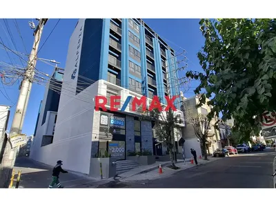 ¡Monoambiente De Estreno En Alquiler En Los Arces - Cayma!
