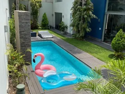 Venta de Casa en La Molina - Lima 4 Dormitorios