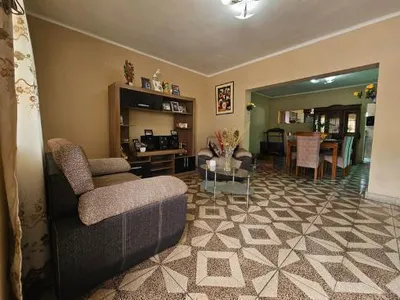 Venta de Casa en Comas - Lima 3 Dormitorios 