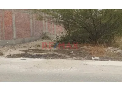 🔥Gran  Oportunidad😮 Se  Vende Terreno 📮 Cuadrante Q2 Mz Ct Lt 11 Urb. Miraflores Boulevard Park  I Etapa    📐 168.50  M2