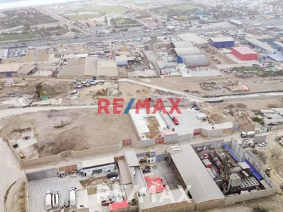 ¡Oportunidad Imperdible! Terreno Industrial Ubicado En Esquina Con Alto Potencial | Villa El Salvador