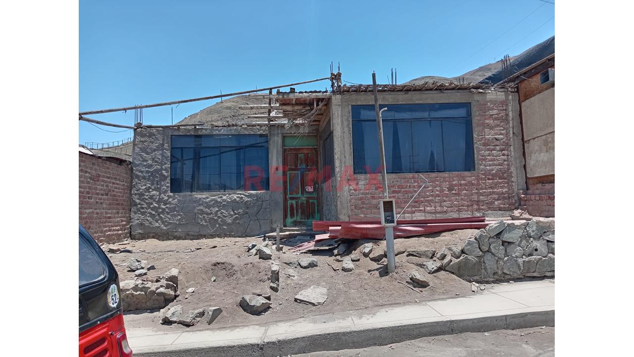 Terreno 180M² En Santa Cruz De Flores – Oportunidad De Inversión