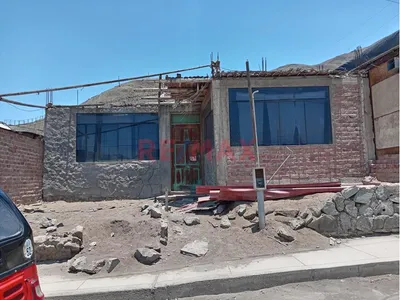 Terreno 180M² En Santa Cruz De Flores – Oportunidad De Inversión