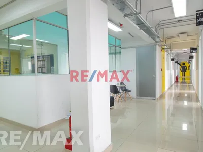 Oficina en alquiler · Av. Nicolás Ayllón 47, Ate · 19 m²