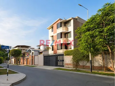 ✔✔Vendo Departamento Miraflores Castilla A Una Cuadra Del Hospital Cayetano Heredia ✔✔📌A Unas Cuadras De Universidad Nacional 📌 📐90.80 M💰65,500 Dolares🚀