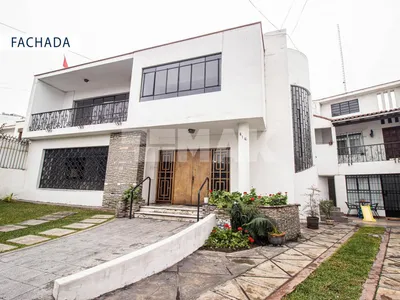Venta de Casa en San Isidro - Lima 4 Dormitorios 