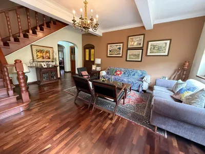 Venta de Casa en Miraflores - Lima 5 Dormitorios