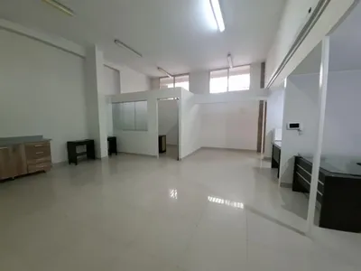 Venta de Oficina en Surquillo - Lima 0 Dormitorio 