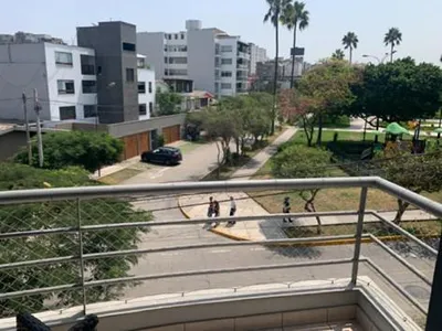 Departamento en venta · Las Casuarinas, Santiago de Surco · 145 m², 3 dorm.