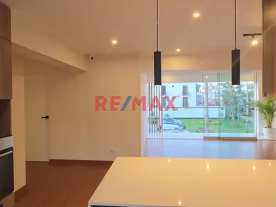 Departamento En Venta En Surco Frente A Parque: 4 Dormitorios, 127 M² Y Acabados Personalizables