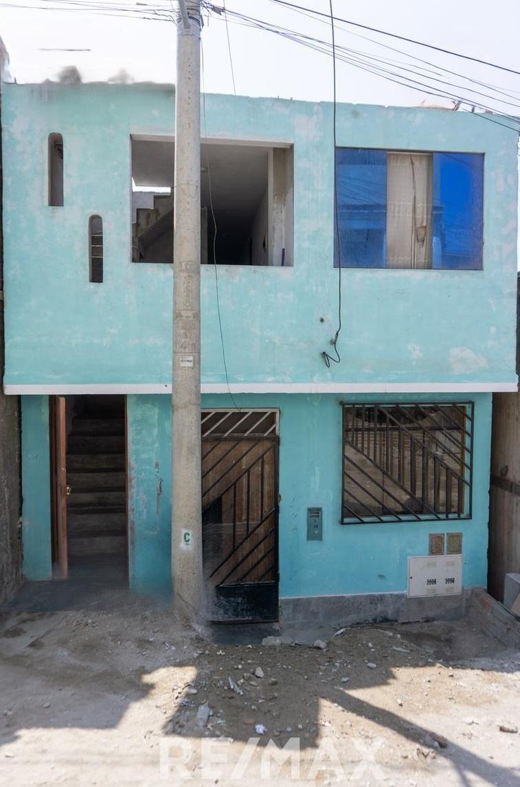 Venta de Casa en Villa El Salvador - Lima 5 Dormitorios 