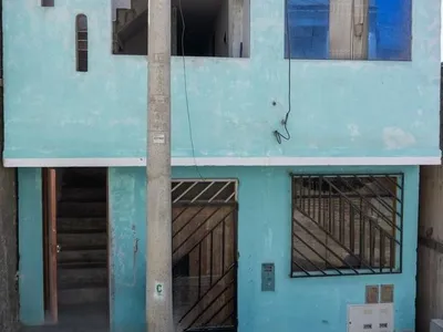 Venta de Casa en Villa El Salvador - Lima 5 Dormitorios 
