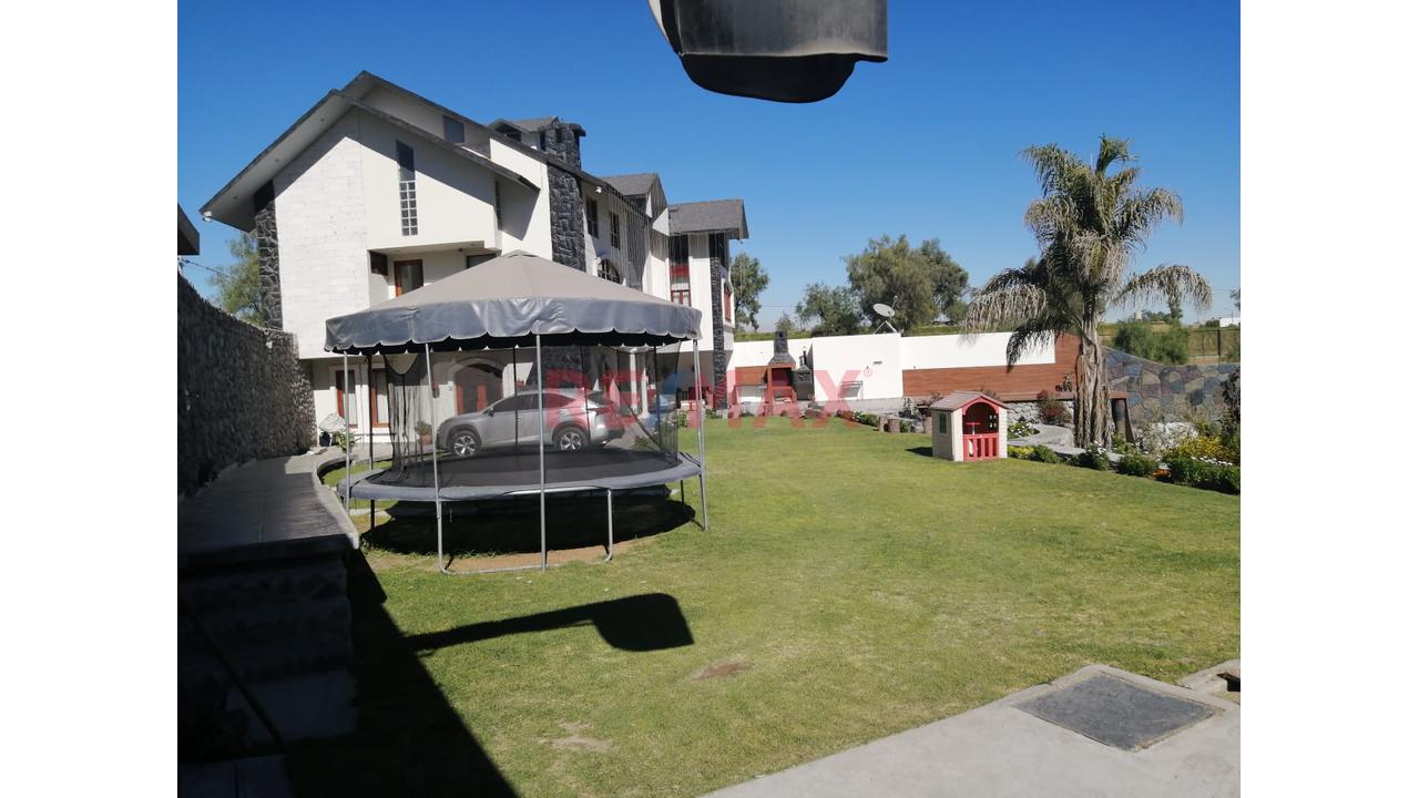 Vendo Hermosa Casa En Characato