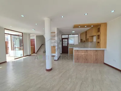 Venta de Casa en Pimentel - Chiclayo 4 Dormitorios 