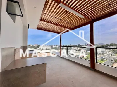 Venta de Departamento en Santiago de Surco - Lima 4 Dormitorios