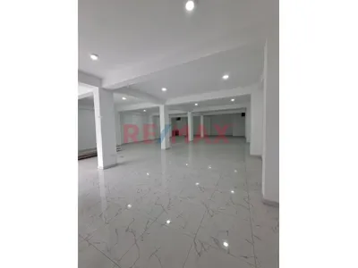 Alquilo Local Comercial