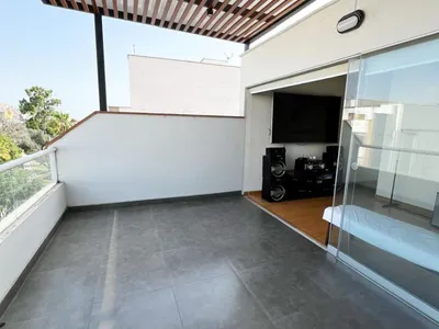 Venta de Departamento en Santiago de Surco - Lima 4 Dormitorios