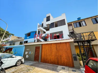 DEPARTAMENTO DE 112 m² EN LOS PINOS – CERCADO DE LIMA | GRAN POTENCIAL DE REMODELACIÓN
