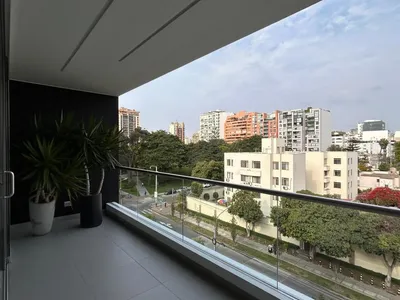 Venta de Departamento en San Isidro - Lima 4 Dormitorios