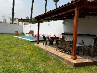 Casa Con Piscina En Venta