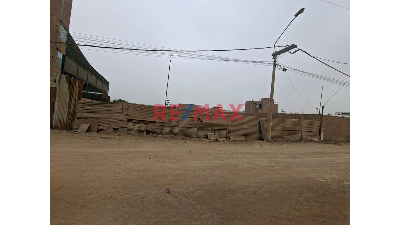 Exclusiva Oportunidad De Inversión: Terreno De 932.40 M² En Puente Piedra