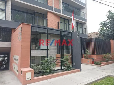 Se Alquila Lindo Duplex De Extreno Con Areas Verdes
