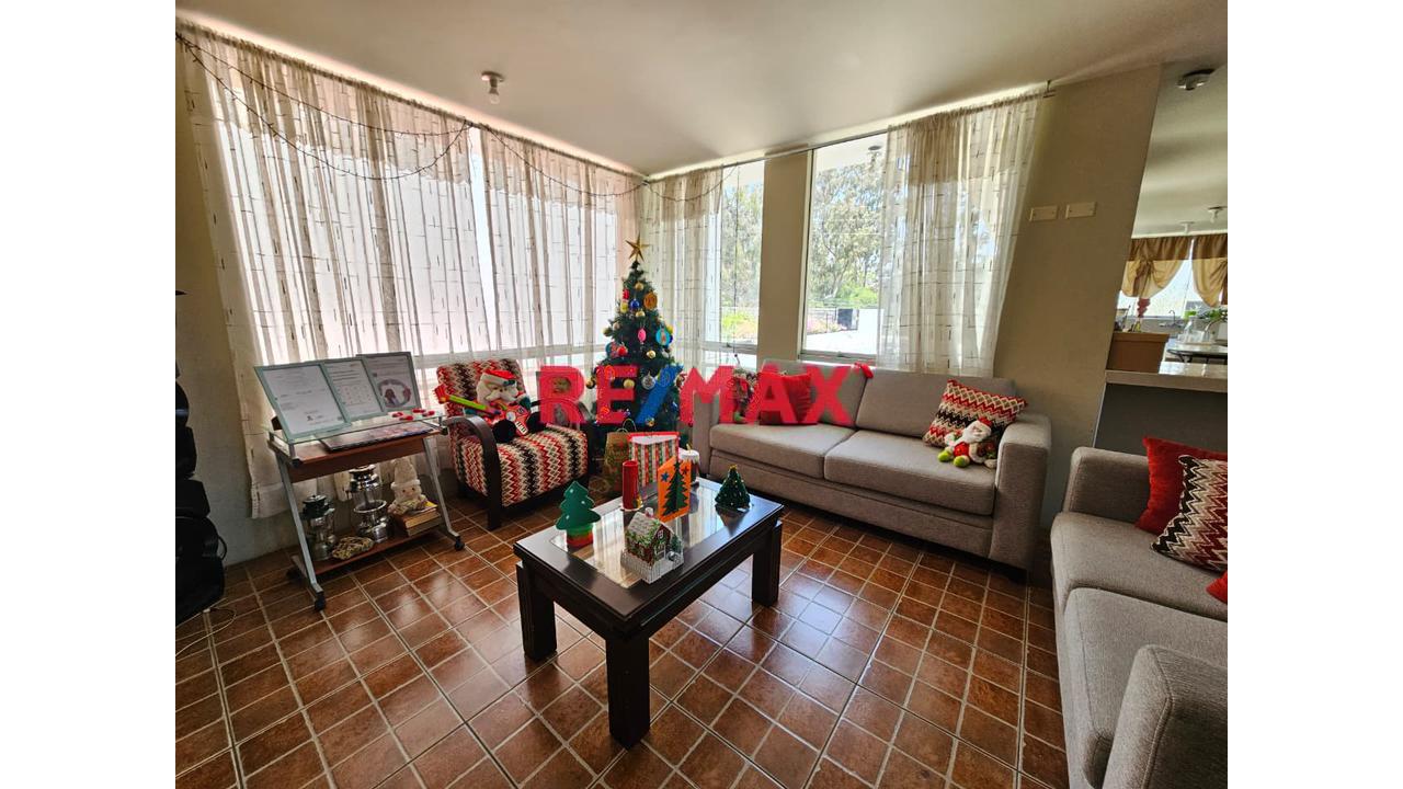 🏡 Departamento Dúplex En Urb. Lara – Socabaya