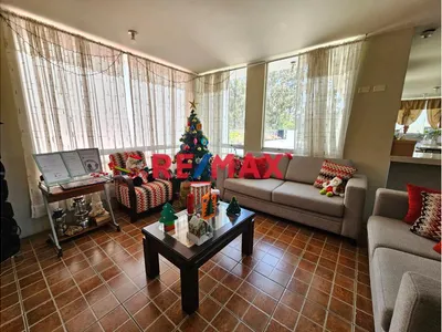 🏡 Departamento Dúplex En Urb. Lara – Socabaya
