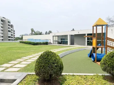 Alquiler de Departamento en Santiago de Surco - Lima 3 Dormitorios 