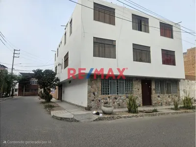 Casa En Esquina En Venta En Urb San Andres V Etapa