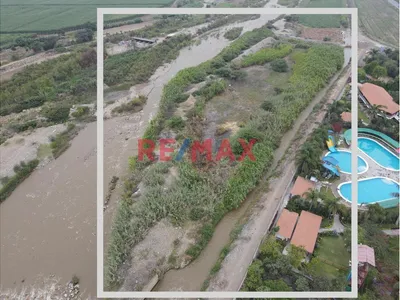 Se Vende Terreno De 10 500 M2 Al Costado De Centro Recreacional Don Isacc
