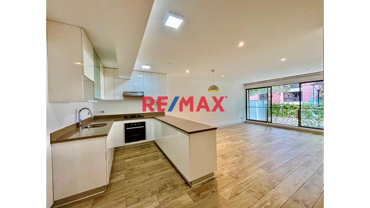 Venta De Moderno Departamento En Barranco