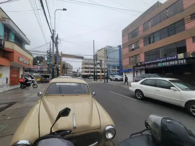 Alquiler de Local Comercial en Santiago de Surco - Lima 3 Dormitorios 