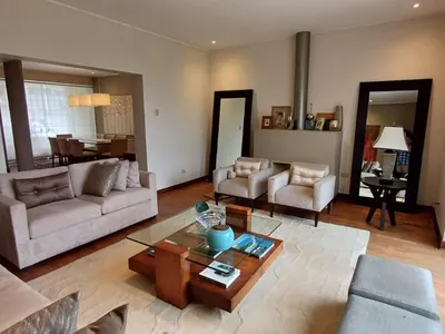 Venta de Casa en Miraflores - Lima 4 Dormitorios