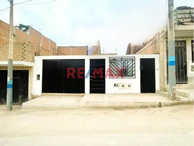 ¡Oportunidad Única! Terreno Con Casa Rústica En Venta En Ventanilla: Tu Proyecto, Tu Estilo