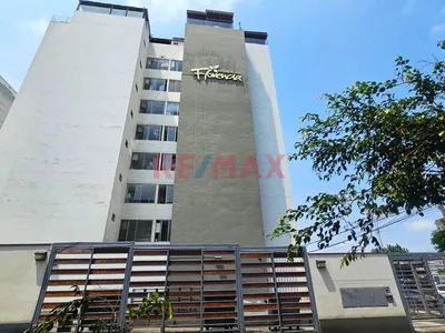 Venta Departamento Con Piscina 3Hab + Est En Surco Condominio Florencia