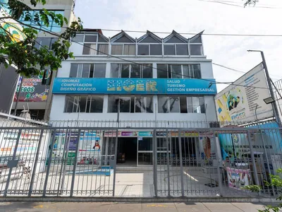 Venta de Local Comercial en Miraflores - Lima