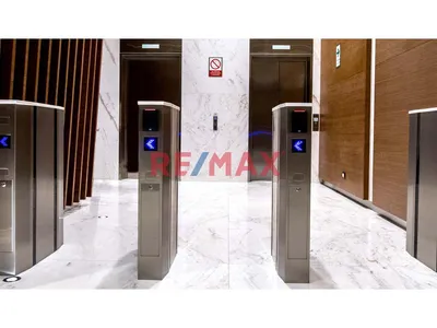 Venta Oficina De Estreno - San Isidro