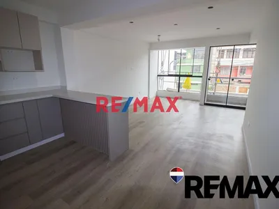 Se Vende Amplio Y Moderno Departamento En San Juan De Miraflores