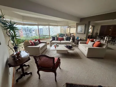 Venta de Departamento en San Isidro - Lima 4 Dormitorios 
