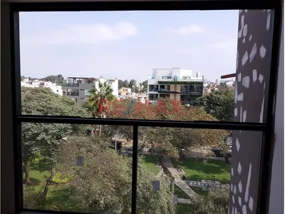 Vendo Duplex De Estreno Frente A Parque En Surco