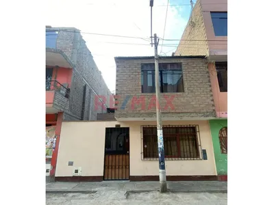 🏡 Hermosa Casa De Dos Niveles En Excelente Ubicación