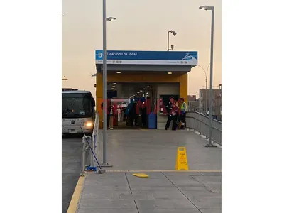 Se Alquila Mini Departamento🏡A Un Paso De La Estacion Del Metropolitano Los Incas - Comas