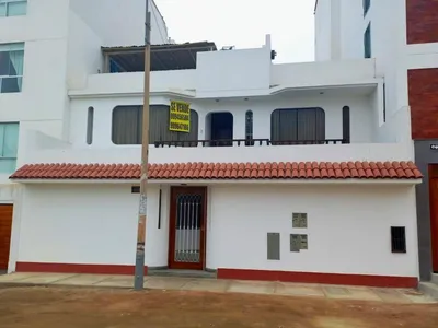 Venta de Casa de Playa en Punta Hermosa - Lima 9 Dormitorios 