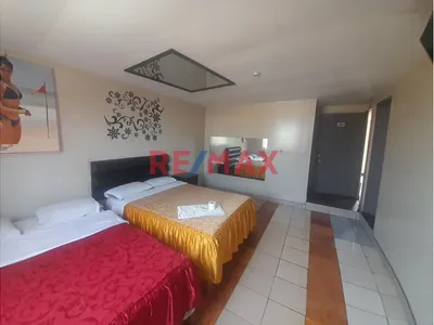 Venta De Hospedaje En El Rimac De 107M2