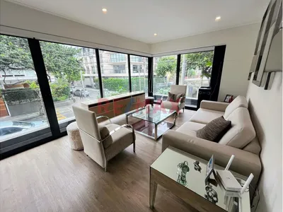 Vive En Edificio Top De Miraflores!!.. Alquila Departamento Amoblado De 112M2 Con 3 Dormitorios Y Estacionamiento